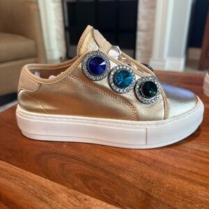 NEW Kurt GeigerGold Leather Women's Sneakers with Gem Accents Size 6US 36EU